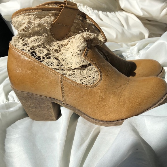 Mudd Booties - Picture 3 of 8